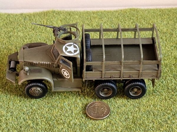 IBG - Diamond T968 Cargo Truck - obrazek 2