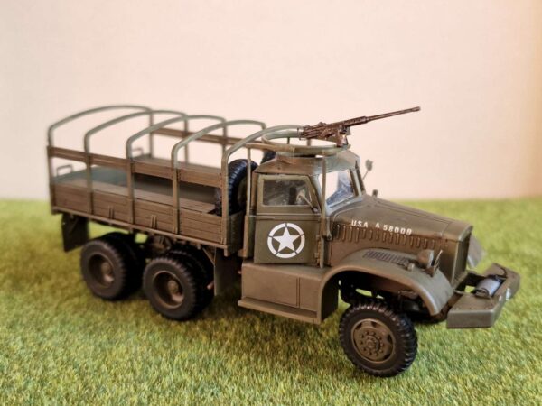 IBG - Diamond T968 Cargo Truck